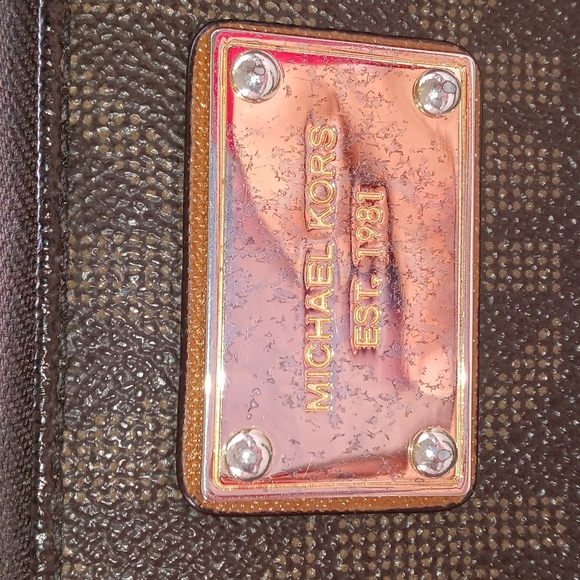 MK SMALL COIN WRISTLET/WALLETT - Picture 2 of 9